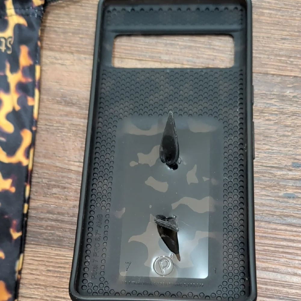 Loopy Case Leopard Pattern Phone Case - Picture 3 of 3